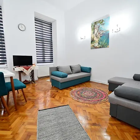 Flh - Maria Grand Square Apartment